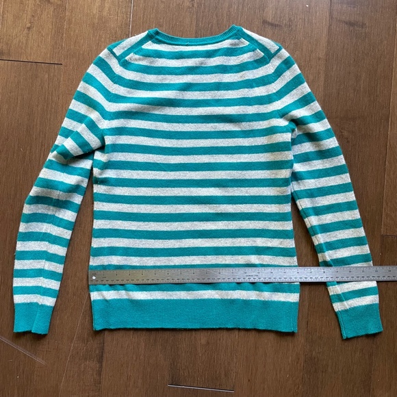 Cashmere Stripe Sweater Fitted - Picture 4 of 7